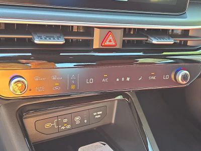 2026 Kia K5 — photo 25 view