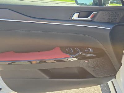 2026 Kia K5 — photo 17 view