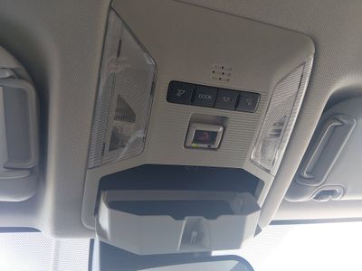 2024 Toyota RAV4 - Photo 19