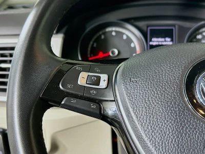 2019 Volkswagen Atlas — photo 16 view
