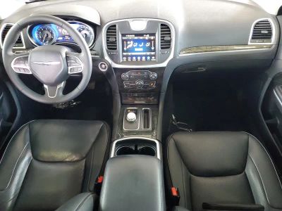 2023 Chrysler 300 — photo 11 view