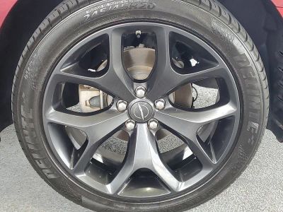 2023 Chrysler 300 — photo 7 view