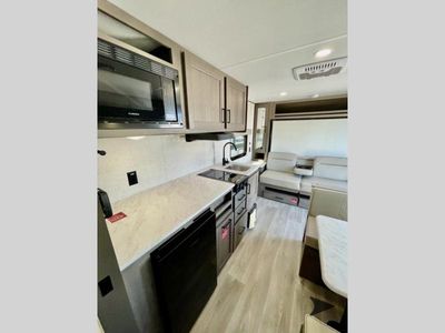 2026 Grand Design Transcend One - Photo 12