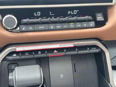 2026 Toyota Tundra i-FORCE MAX — photo 11 view