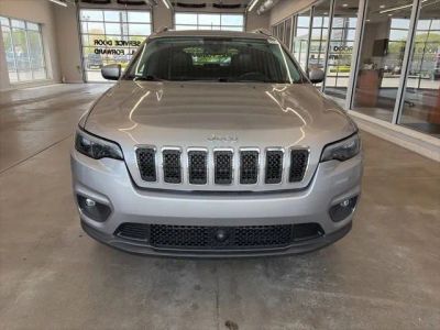 2020 Jeep Cherokee — side profile view