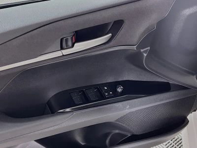 2025 Toyota Camry — photo 14 view