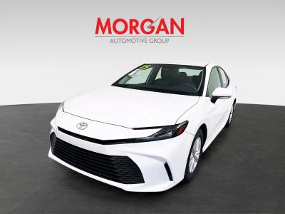 2025 Toyota Camry — photo 7 view