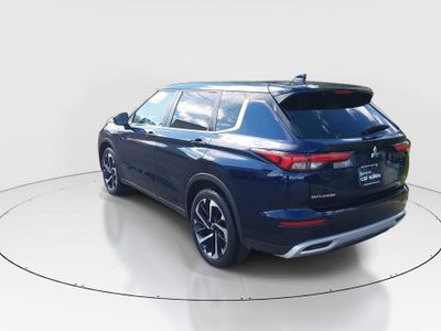 2023 Mitsubishi Outlander - Photo 5