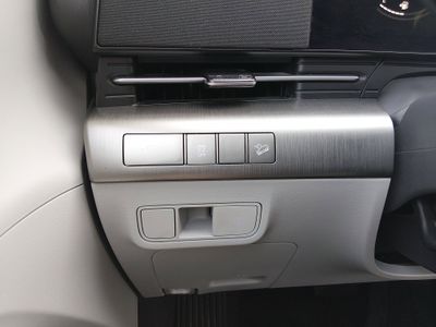 2024 Hyundai Kona — photo 13 view