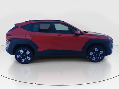 2024 Hyundai Kona — photo 8 view