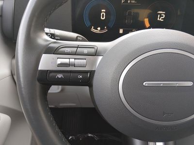 2024 Hyundai Kona — photo 12 view