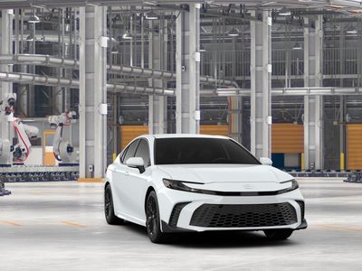 2026 Toyota Camry — photo 16 view