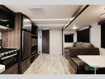 2026 Gulf Stream RV Envision - Photo 13
