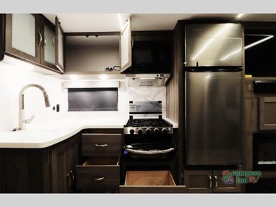 2026 Gulf Stream RV Envision - Photo 23