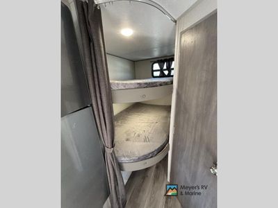 2026 Coachmen RV Catalina Summit Series 7 - Photo 25