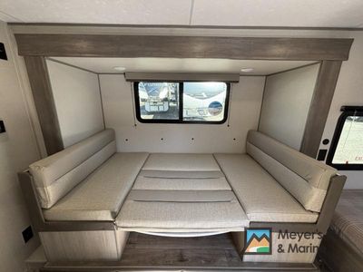 2026 Coachmen RV Catalina Summit Series 7 - Photo 15