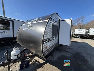 2026 Coachmen RV Catalina Summit Series 7 - Photo 9