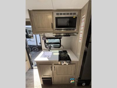 2026 Coachmen RV Catalina Summit Series 7 - Photo 16
