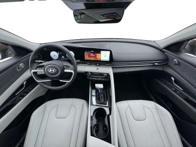 2026 Hyundai Elantra - Photo 13