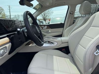 2026 Mercedes-Benz GLE - Photo 4