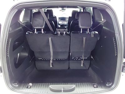 2024 Chrysler Pacifica — photo 11 view