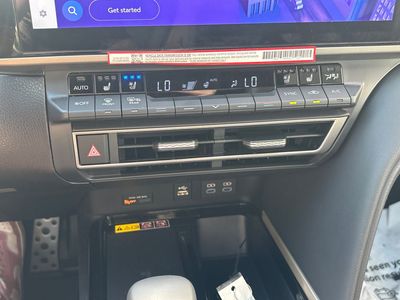 2026 Toyota Camry - Photo 14