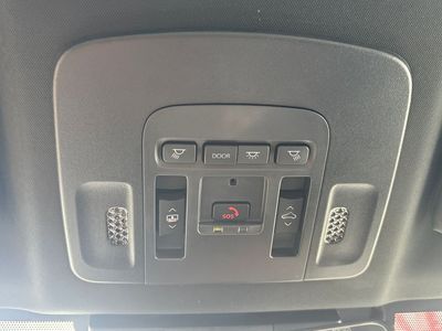 2026 Toyota Camry - Photo 17