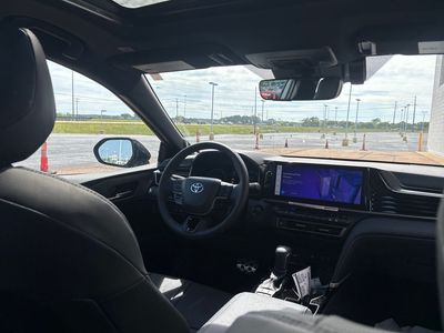 2026 Toyota Camry - Photo 30