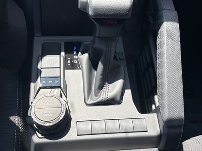 2026 Toyota 4Runner - Photo 15