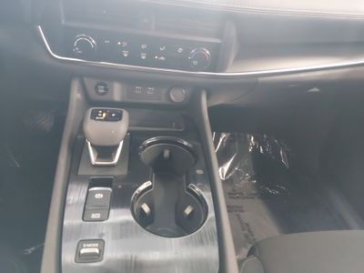 2024 Nissan Rogue - Photo 18