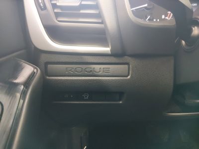 2024 Nissan Rogue - Photo 13