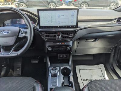 2025 Ford Escape Hybrid — photo 17 view
