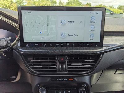 2025 Ford Escape Hybrid — photo 24 view