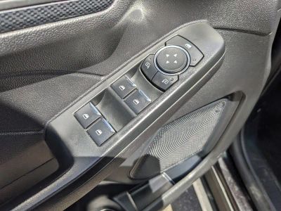 2025 Ford Escape Hybrid — photo 20 view