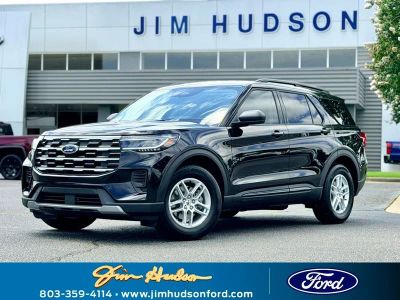 2026 Ford Explorer Active in Black Metallic — front three-quarter view