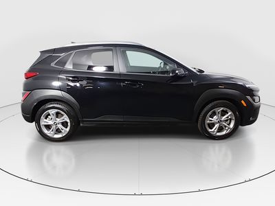2023 Hyundai Kona — photo 8 view