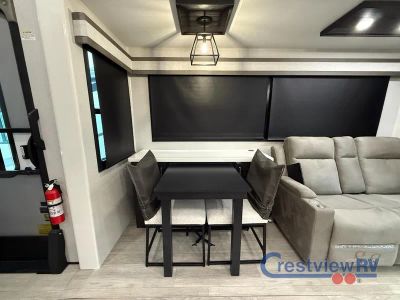 2026 Jayco Pinnacle - Photo 13