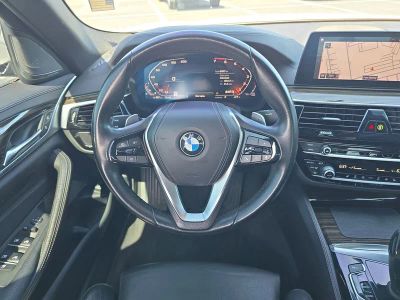 2020 BMW 5 Series — photo 10 view