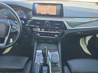 2020 BMW 5 Series — photo 11 view