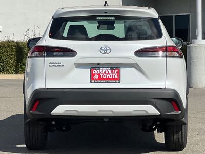 2026 Toyota Corolla Cross - Photo 7