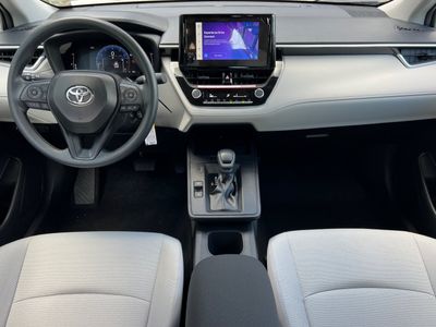 2026 Toyota Corolla Cross - Photo 3