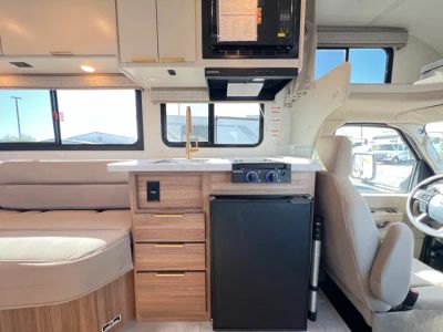 2027 Thor Motor Coach CHATEAU - Photo 7