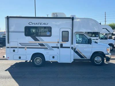 2027 Thor Motor Coach CHATEAU - Photo 22