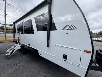 2026 Brinkley MODEL I - Photo 5