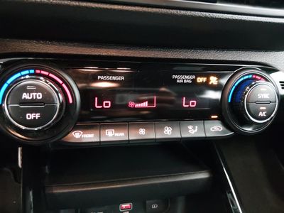 2024 Kia Forte — photo 19 view