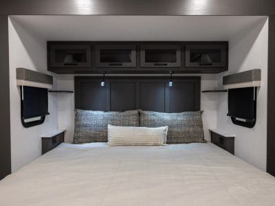 2026 Forest River Rockwood Signature — photo 41 view