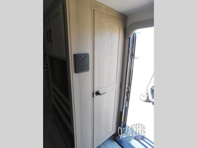 2024 Forest River RV Rockwood Ultra Lite - Photo 19