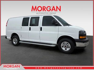 2024 GMC Savana 2500 Work Van in White — front three-quarter view