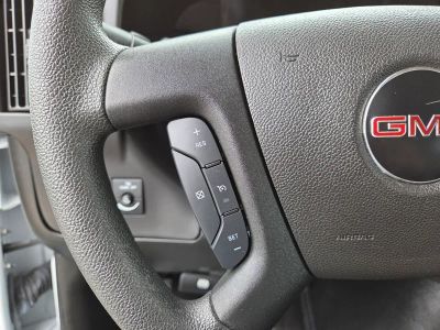 2024 GMC Savana 2500 — photo 24 view