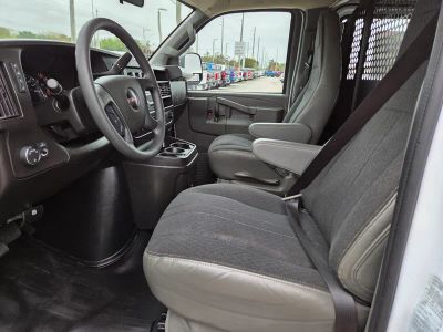 2024 GMC Savana 2500 — photo 20 view